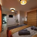 Βίλα Bavigo For 8 People Near Pula With Wellness & Children Playground