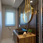 Bavigo For 8 People Near Pula With Wellness & Children Playground Βίλα *