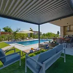 Βίλα Bavigo For 8 People Near Pula With Wellness & Children Playground *