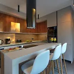 Bavigo For 8 People Near Pula With Wellness & Children Playground Βίλα *
