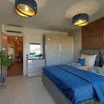 Bavigo For 8 People Near Pula With Wellness & Children Playground Βίλα Marčana